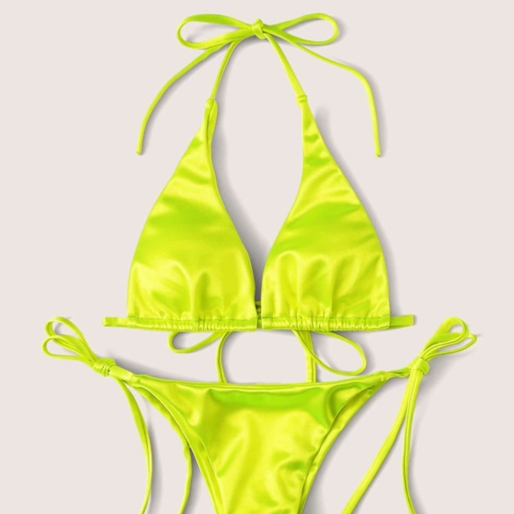 Neon lime. Two piece bikini set.